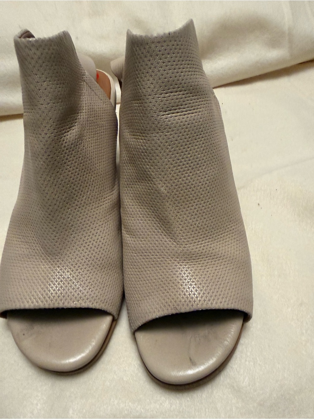 Kenneth Cole Open-Toe Perforated Mule in Light Taupe